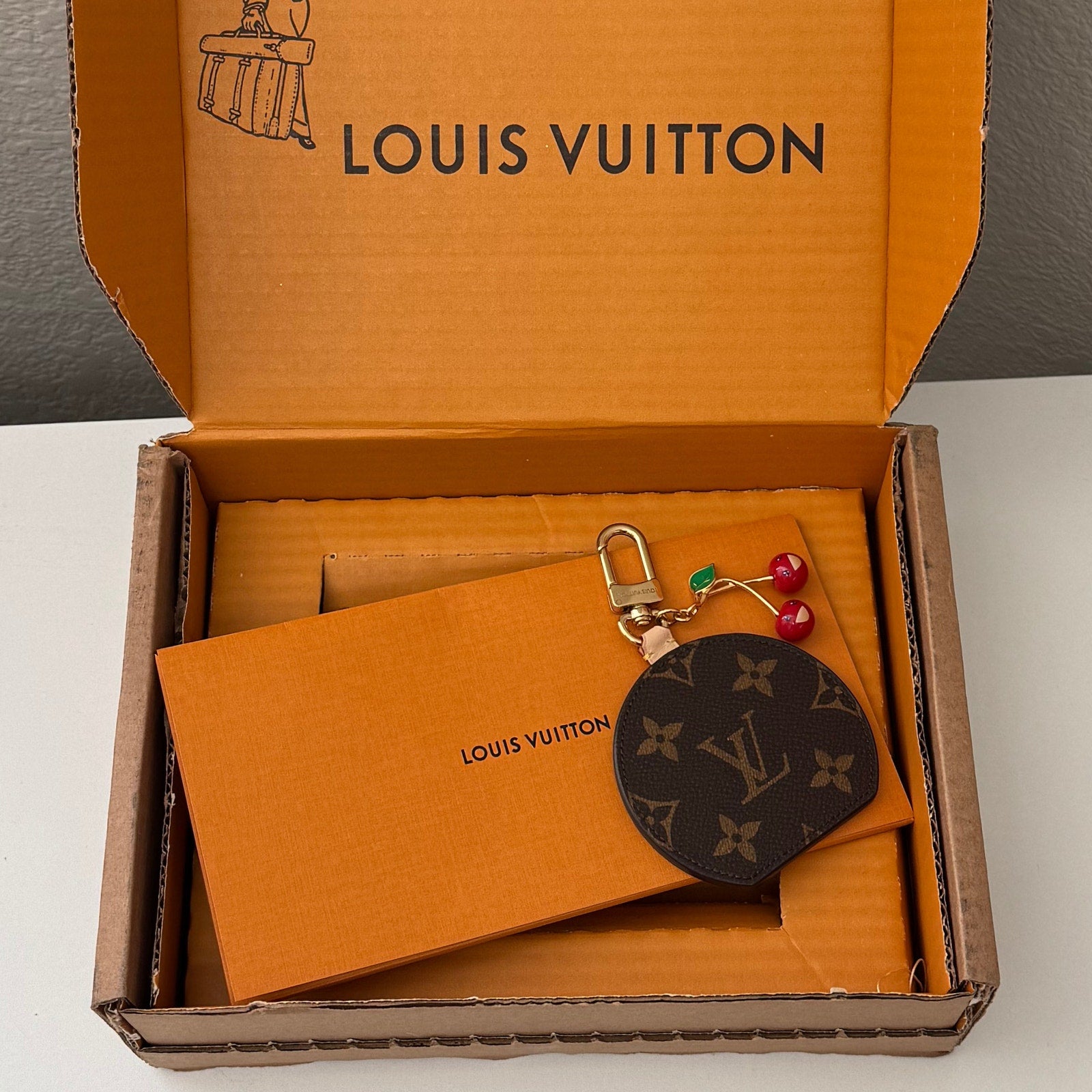 LOUIS VUITTON x TAKASHI MURAKAMI Mini Mirror Bag Charm M02830 2025 Cherry