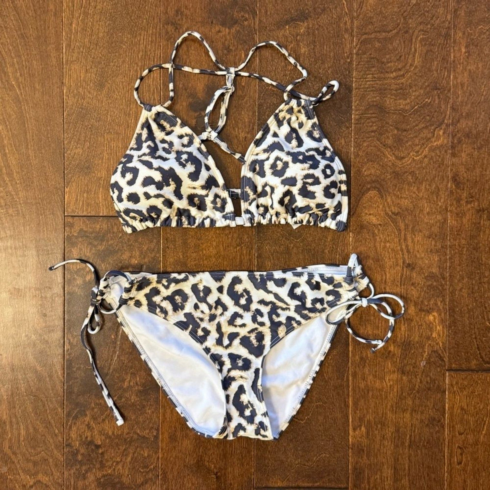 Abercrombie & Fitch 90s Y2K Style Leopard Print String Bikini Triangle Top Suit