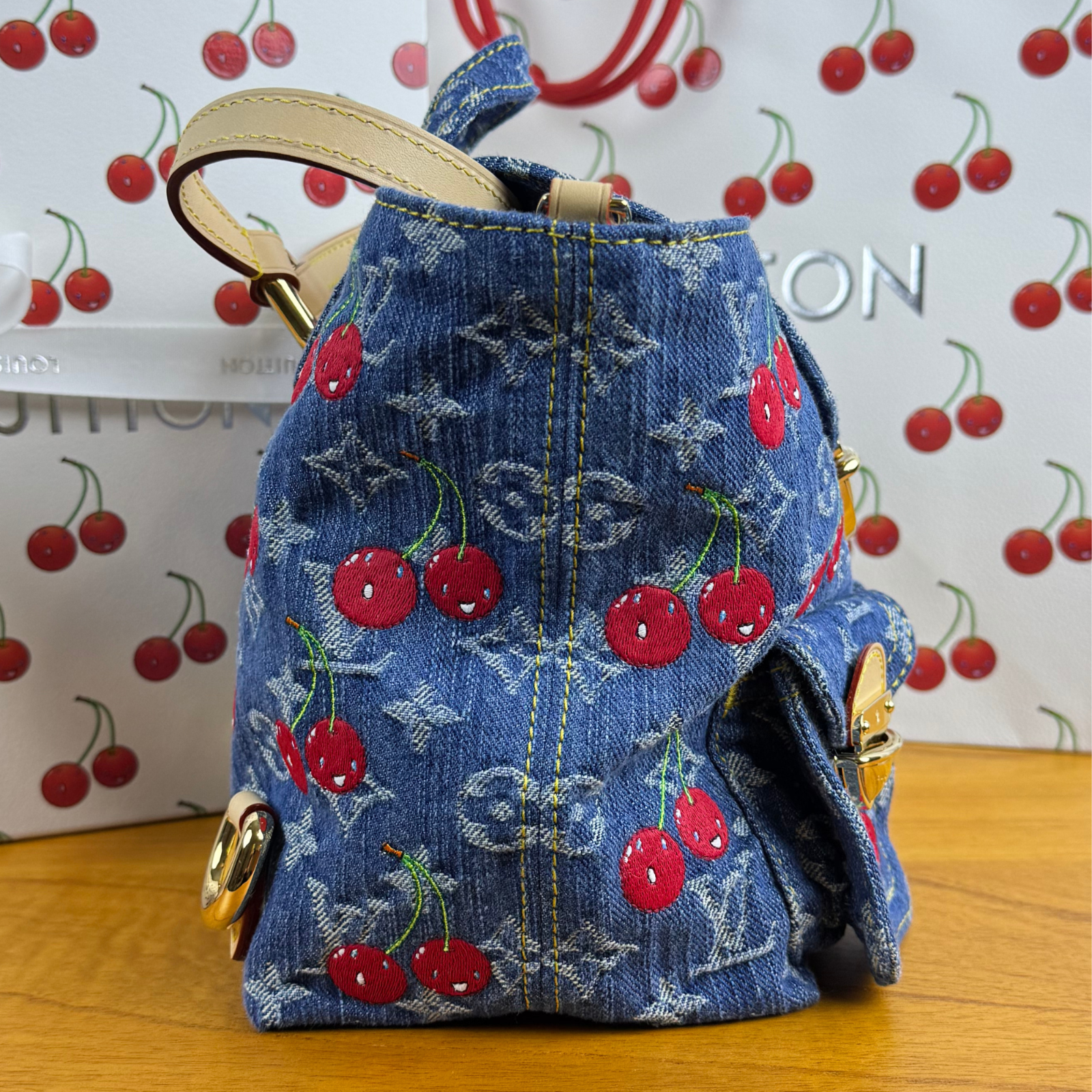 NWT Louis Vuitton Cherry Venice NM M13679 Takashi Murakami Collaboration