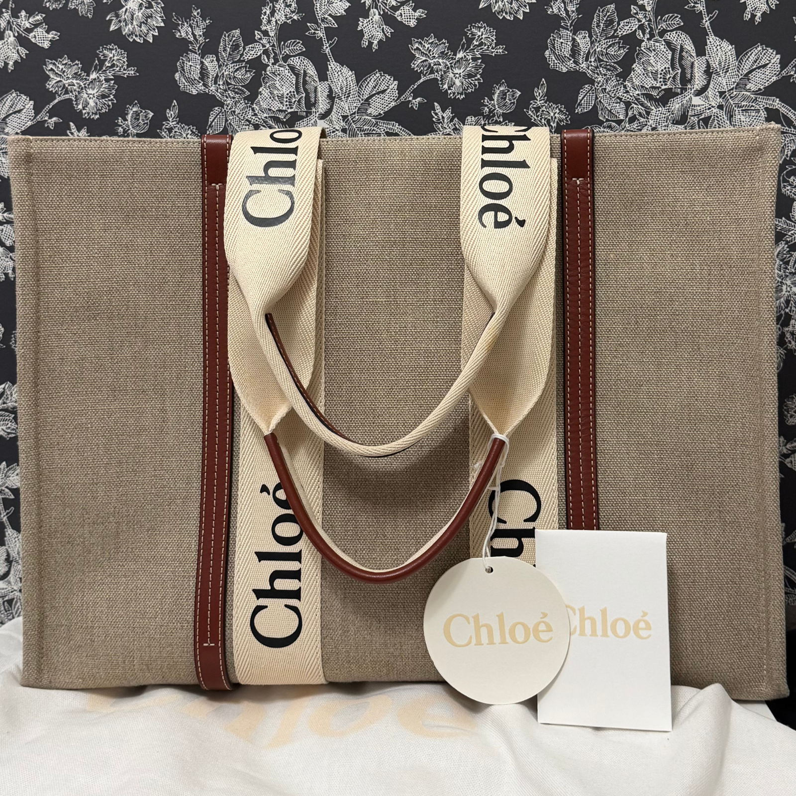 AUTHENTIC Brand New w/Dust Bag CHLOE Large Woody Linen Canvas Tote Bag $1650