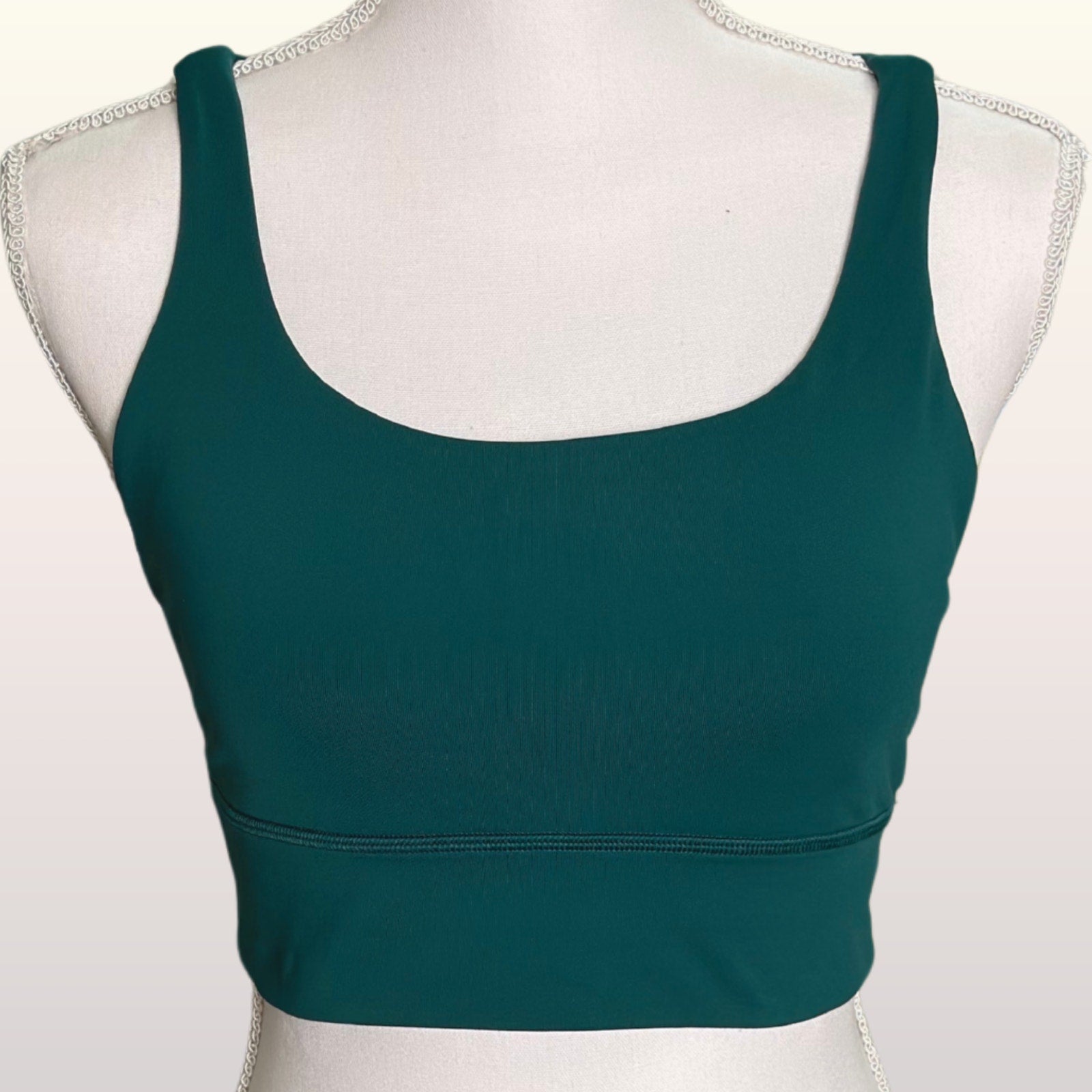 Lululemon Energy Long Line Sports Bra Strappy Back Green Jasper Womens 8